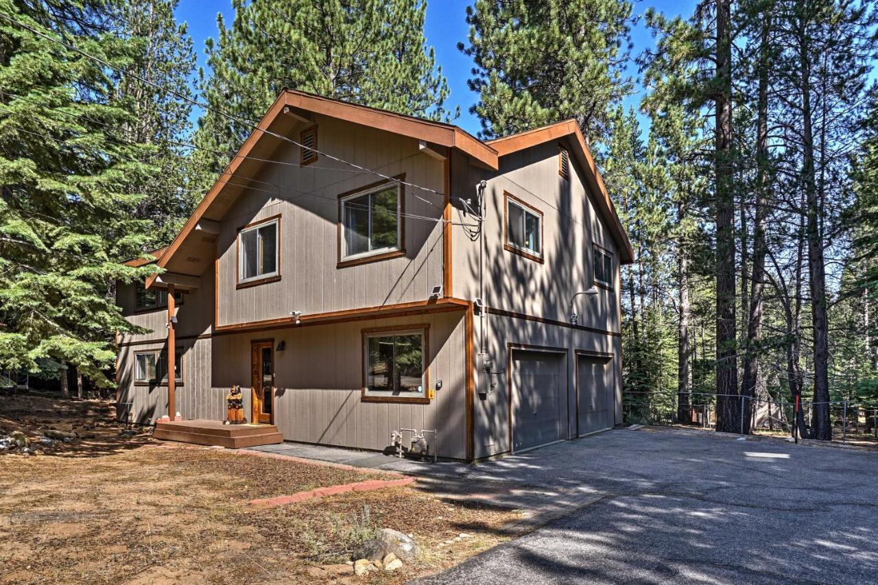 South Lake Tahoe Home With Hot Tub, Deck, And More! Exterior photo